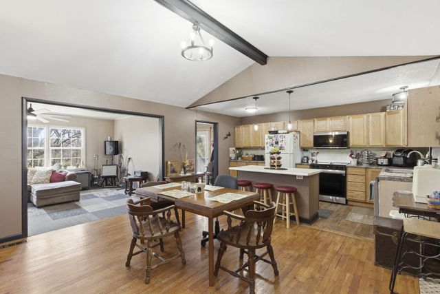 732 Skyline Drive, Forsyth, MO 65653