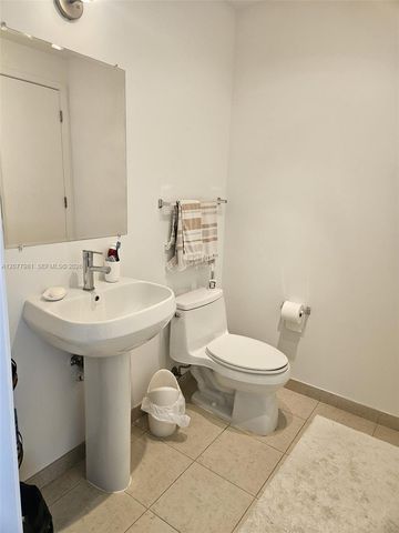 3301 NE 1st Avenue H2211, Miami, FL 33137