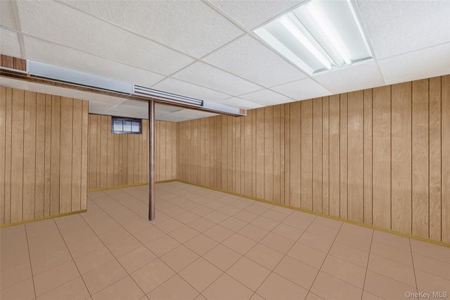 360 Arcadia Drive, West Islip, NY 11795