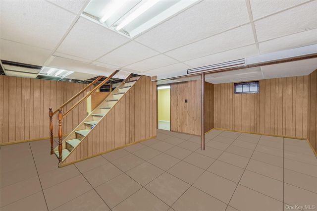 360 Arcadia Drive, West Islip, NY 11795