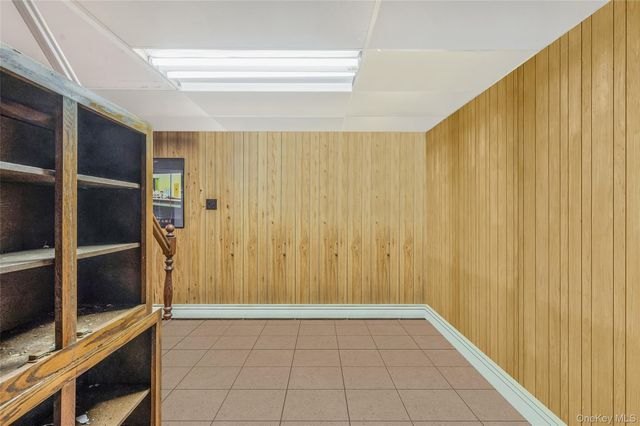 360 Arcadia Drive, West Islip, NY 11795