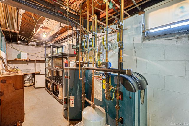 360 Arcadia Drive, West Islip, NY 11795