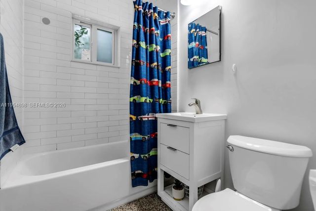 9435-9437 SW 39th St, Miami, FL 33165