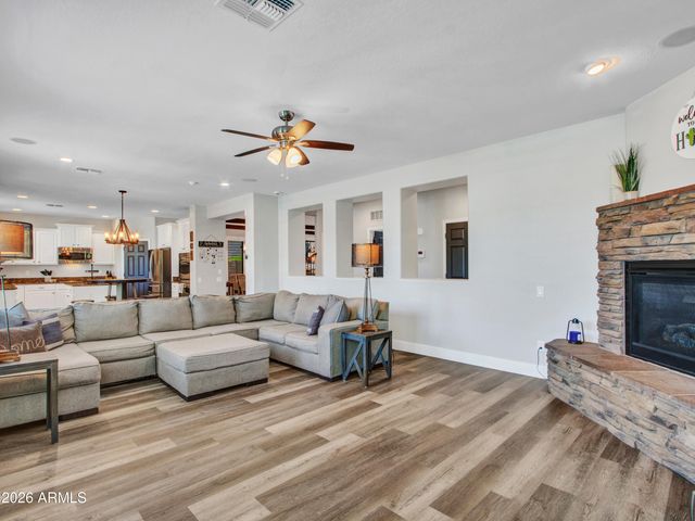 27003 N 56TH Drive, Phoenix, AZ 85083
