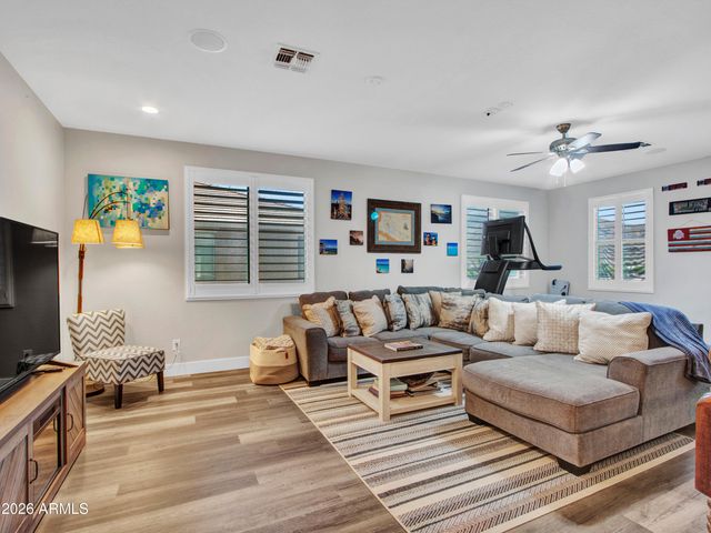27003 N 56TH Drive, Phoenix, AZ 85083