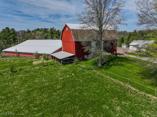 14068 Caves Road, Novelty, OH 44072