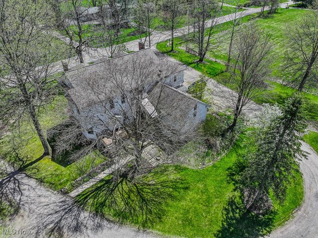 14068 Caves Road, Novelty, OH 44072