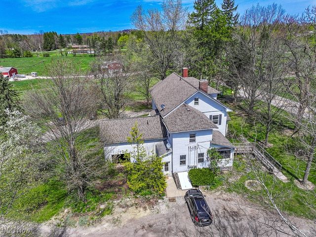 14068 Caves Road, Novelty, OH 44072