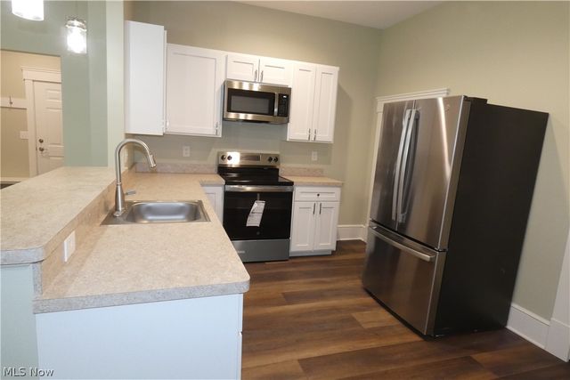 14068 Caves Road, Novelty, OH 44072