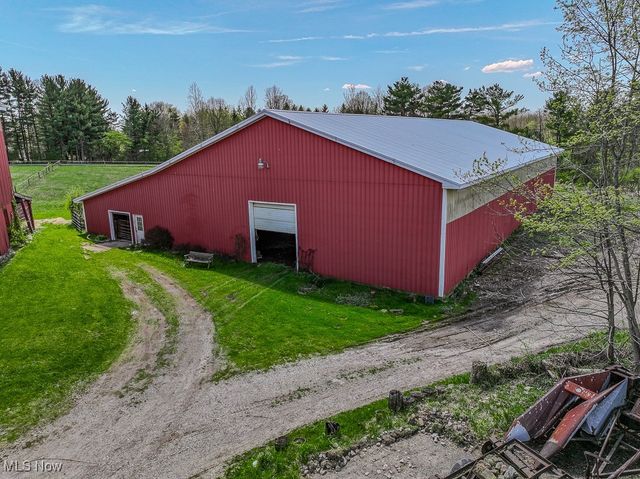 14068 Caves Road, Novelty, OH 44072