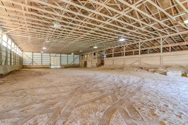 14068 Caves Road, Novelty, OH 44072