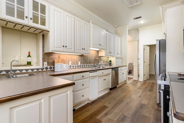 601 Innsbrooke Cove, Jacksonville, AR 72076