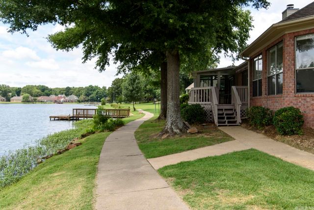 601 Innsbrooke Cove, Jacksonville, AR 72076