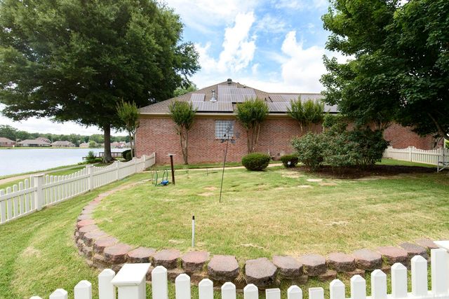 601 Innsbrooke Cove, Jacksonville, AR 72076
