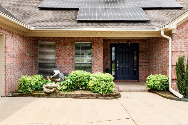 601 Innsbrooke Cove, Jacksonville, AR 72076