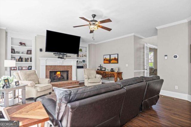 6895 Ridgefield Drive, Alpharetta, GA 30005