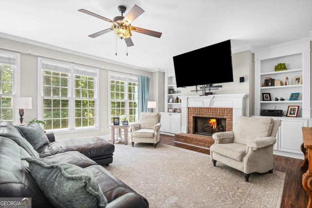 6895 Ridgefield Drive, Alpharetta, GA 30005