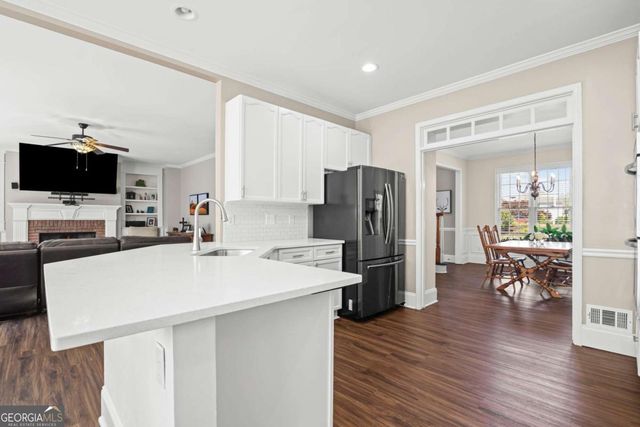 6895 Ridgefield Drive, Alpharetta, GA 30005
