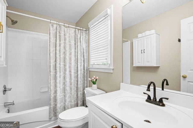 6895 Ridgefield Drive, Alpharetta, GA 30005