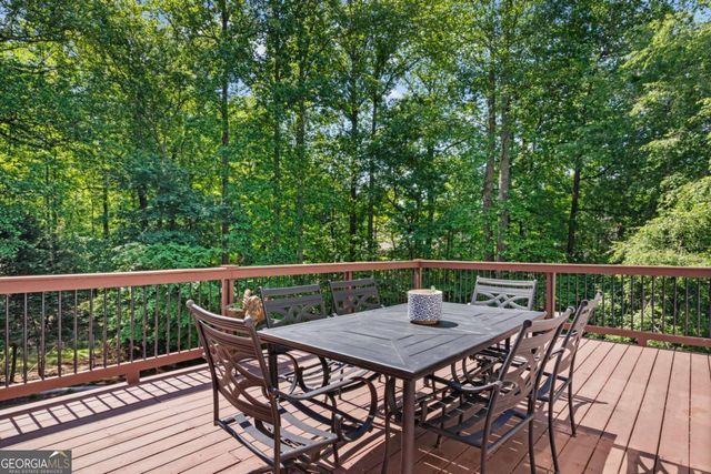 6895 Ridgefield Drive, Alpharetta, GA 30005