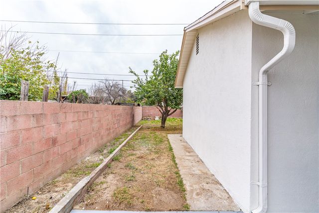 3766 Lofton, Riverside, CA 92501
