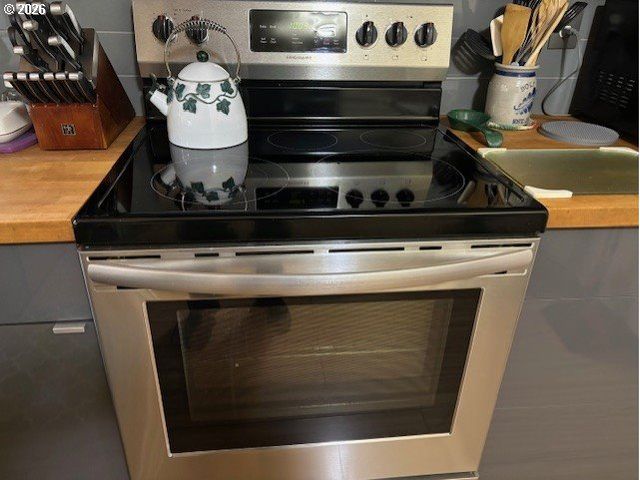 2021 Ne LIBERTY Ave, Gresham, OR 97030