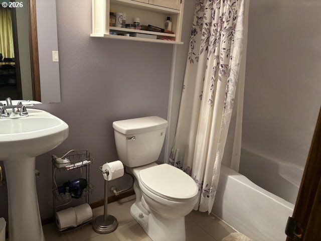 2021 Ne LIBERTY Ave, Gresham, OR 97030