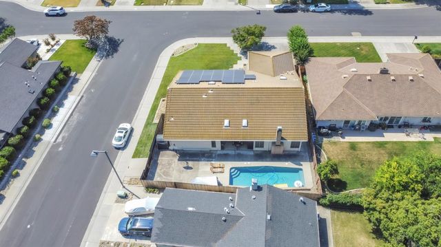 2011 Angelico Cir, Stockton, CA 95207