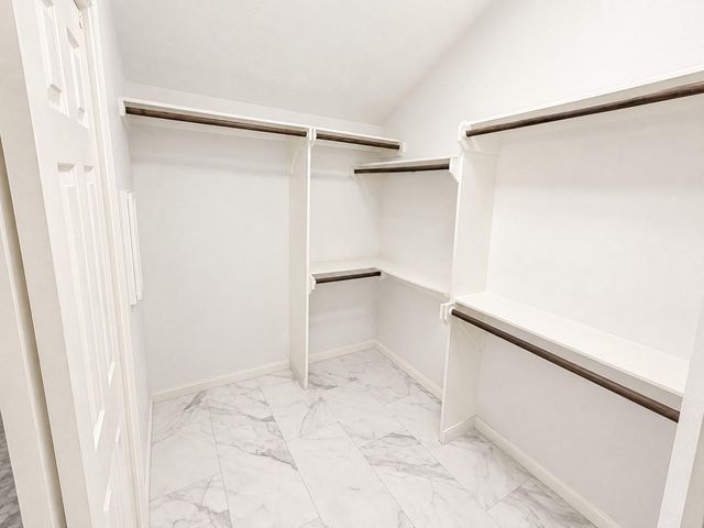 2 Wind Harp Place, The Woodlands, TX 77382