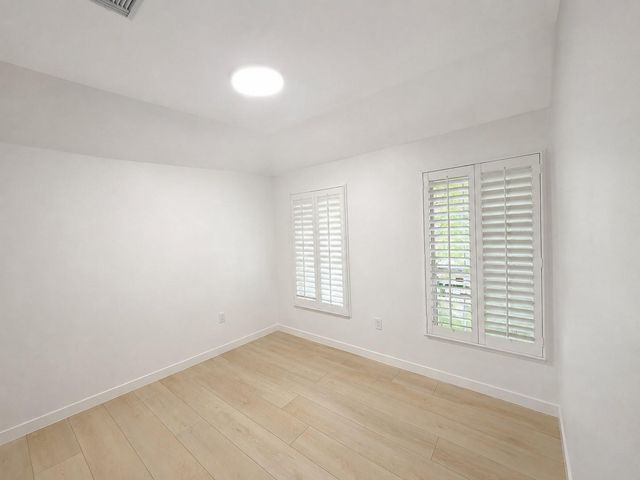 2 Wind Harp Place, The Woodlands, TX 77382