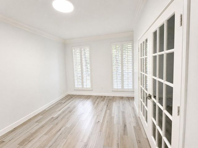 2 Wind Harp Place, The Woodlands, TX 77382