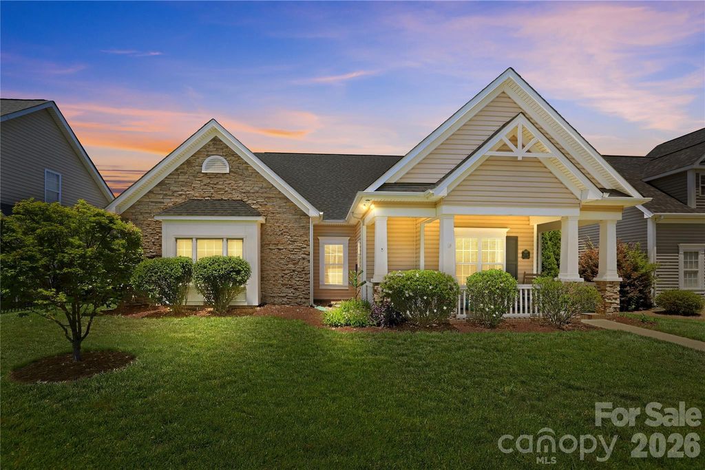 1008 Triple Crown Drive, Indian Trail, NC 28079