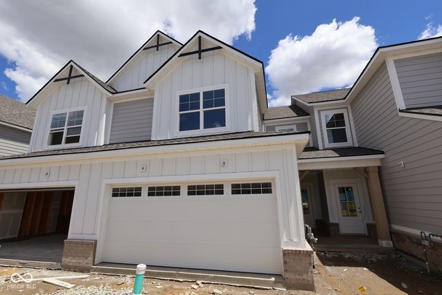 11250 Hobbsbrook Drive, Noblesville, IN 46060