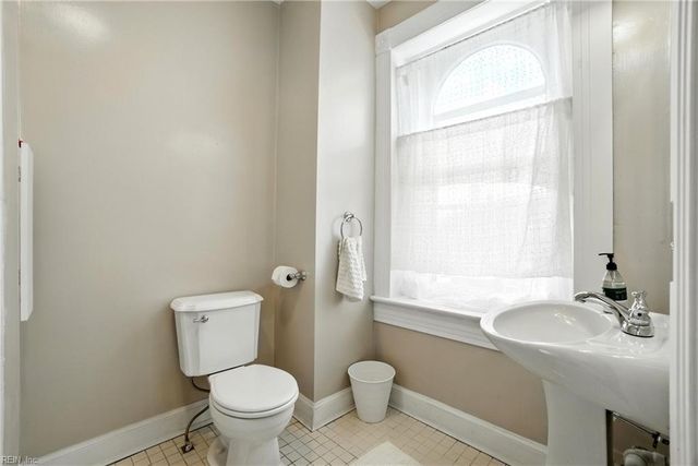 417 Court ST, Portsmouth, VA 23701