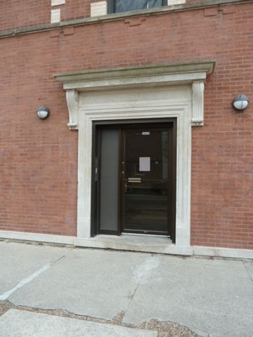 3600 S Wood Street 3R, Chicago, IL 60609