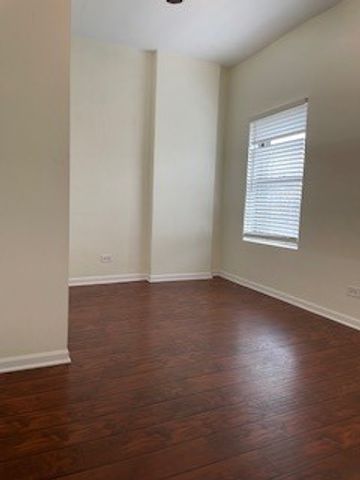 3600 S Wood Street 3R, Chicago, IL 60609