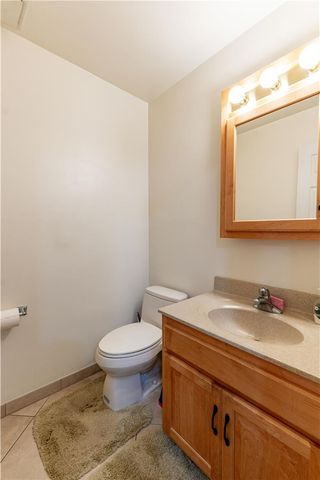 2442 Lisa Lane, Allentown City, PA 18104
