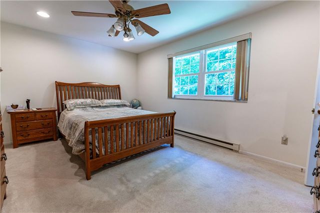 2442 Lisa Lane, Allentown City, PA 18104
