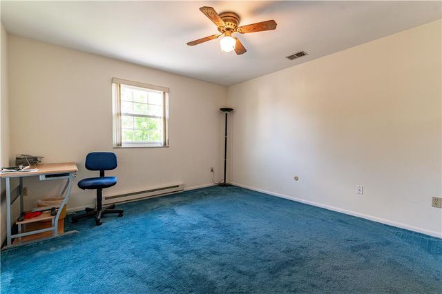 2442 Lisa Lane, Allentown City, PA 18104