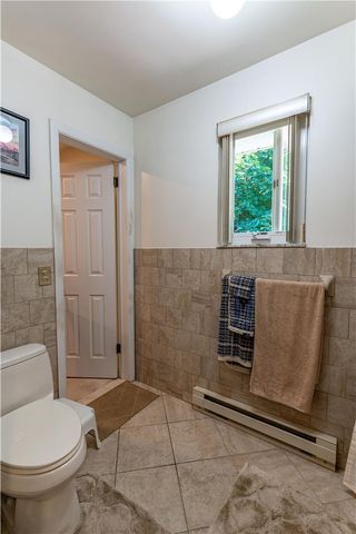 2442 Lisa Lane, Allentown City, PA 18104