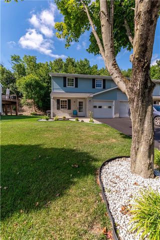 2442 Lisa Lane, Allentown City, PA 18104