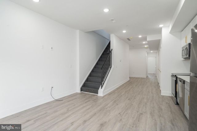 2207 N NATRONA ST, Philadelphia, PA 19132