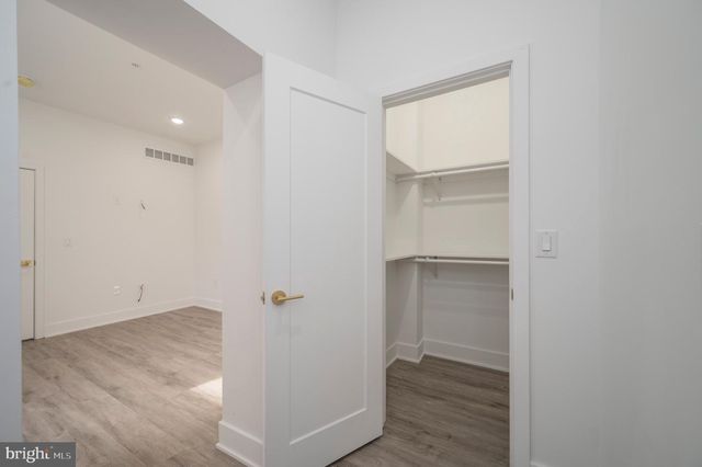 2207 N NATRONA ST, Philadelphia, PA 19132