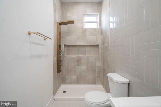 2207 N NATRONA ST, Philadelphia, PA 19132