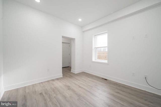 2207 N NATRONA ST, Philadelphia, PA 19132