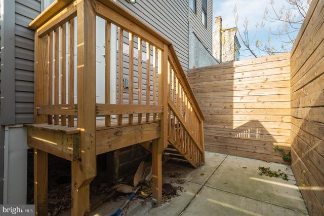 2207 N NATRONA ST, Philadelphia, PA 19132