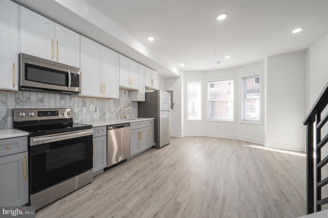 2207 N NATRONA ST, Philadelphia, PA 19132