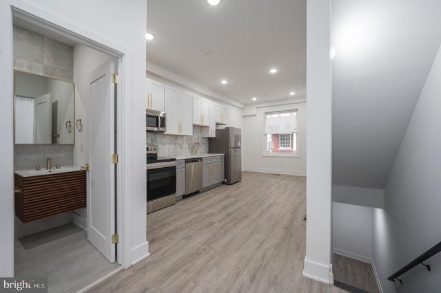 2207 N NATRONA ST, Philadelphia, PA 19132