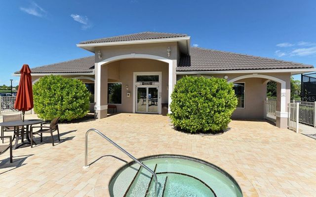 9601 CASTLE POINT DRIVE 815, Sarasota, FL 34238