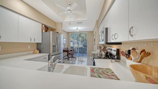 9601 CASTLE POINT DRIVE 815, Sarasota, FL 34238